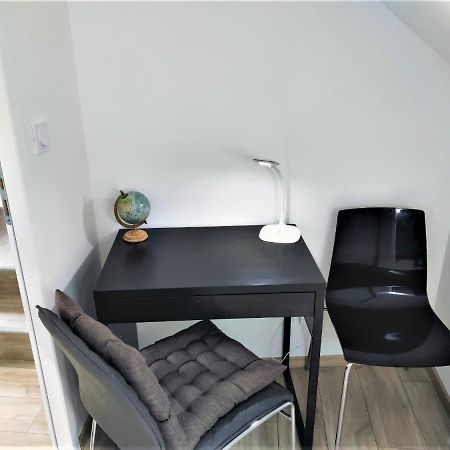 Appartement T3 "Yuca" Hyper Centre D'Ernee Exterior photo